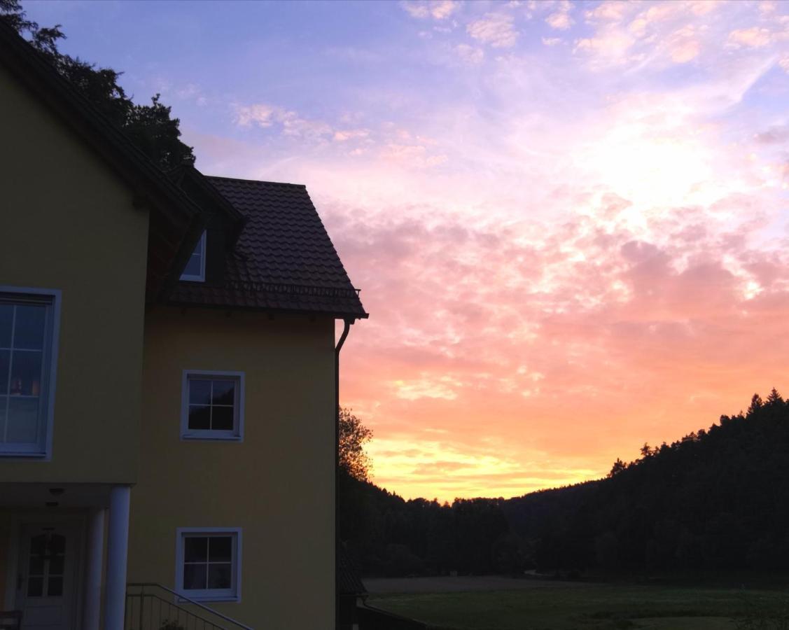 Ferienhaus Am Bach Mit Grossem Garten Deuerling Zewnętrze zdjęcie